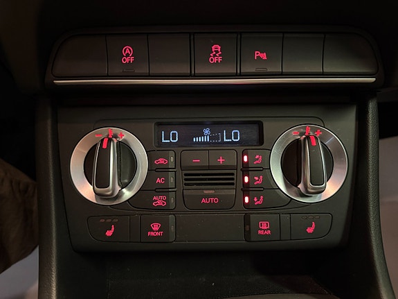 Audi Q3 14 of 15