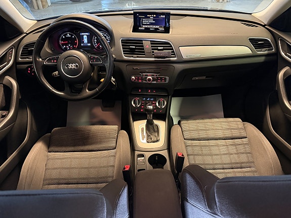Audi Q3 7 of 15
