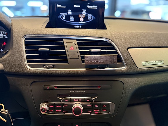Audi Q3 12 of 15