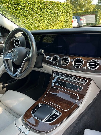 Mercedes-Benz E220 d 8 of 11