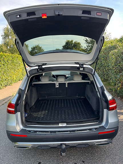 Mercedes-Benz E220 d 6 of 11