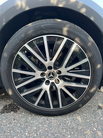 Mercedes-Benz E220 d 9 of 11