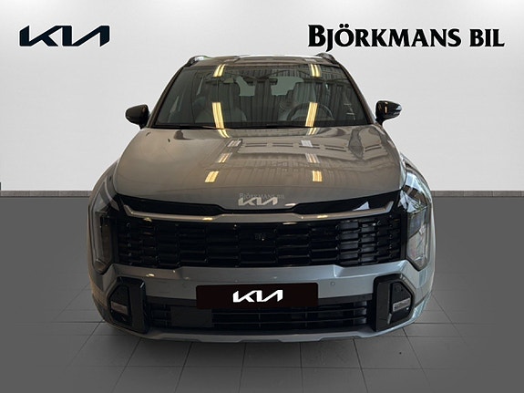 Kia Sportage 2 of 17