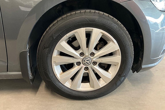 Volkswagen Golf I 21 of 27