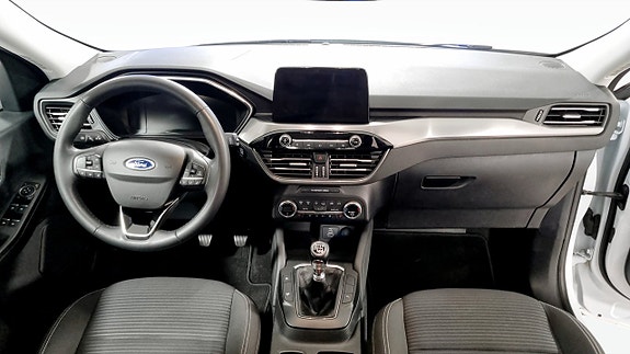 Ford Kuga 4 of 9