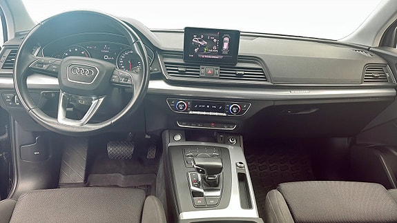 Audi Q5 10 of 12