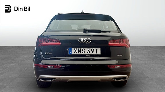 Audi Q5 5 of 12