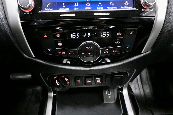 Nissan Navara 19 of 22