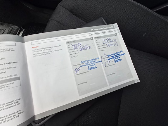 Volvo V60 16 of 19
