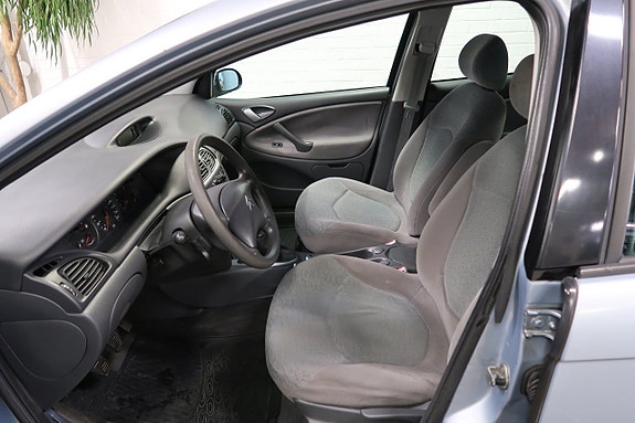 Citroen C5 5 of 7