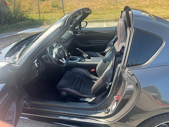 Mazda MX-5 17 of 20