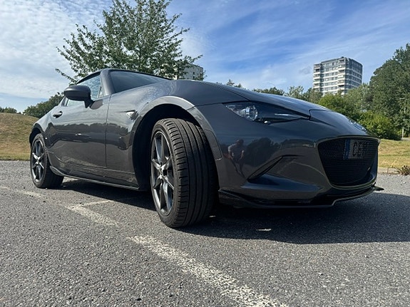 Mazda MX-5 15 of 20
