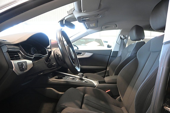 Audi A5 7 of 24