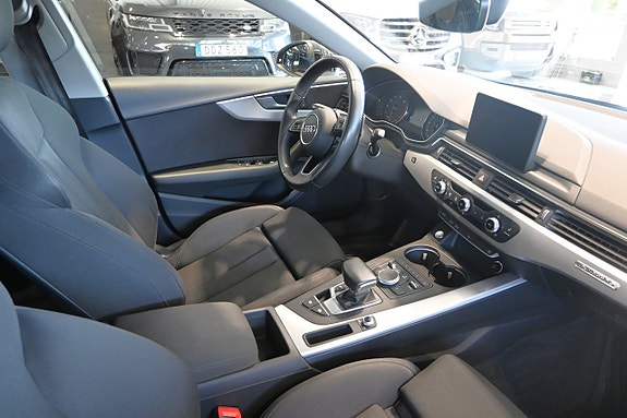 Audi A5 8 of 24