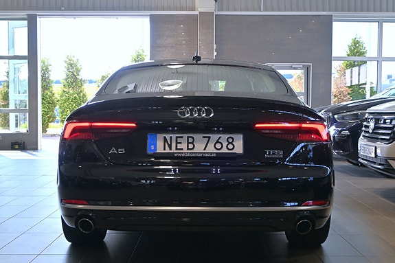 Audi A5 4 of 24
