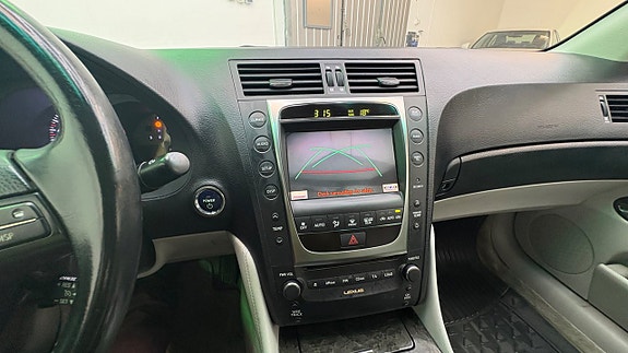 Lexus GS450h 14 of 25