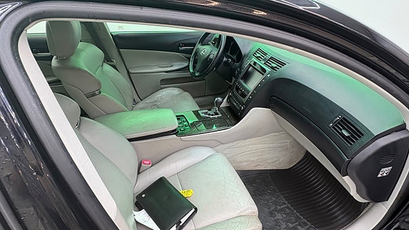 Lexus GS450h 24 of 25