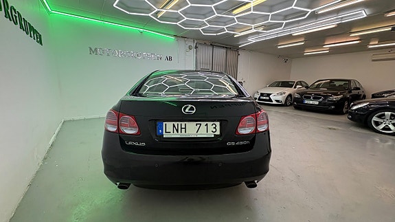Lexus GS450h 12 of 25