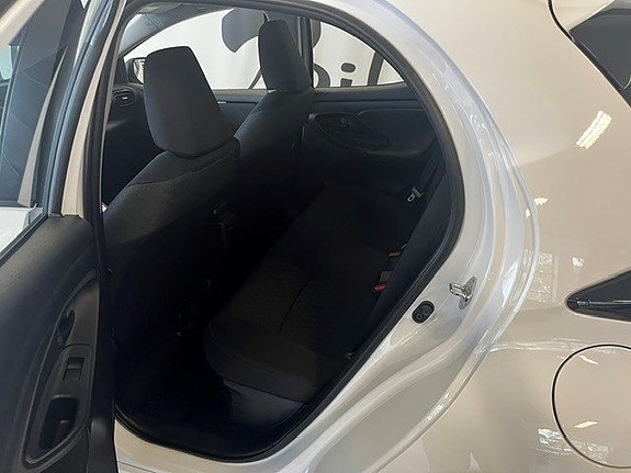 Mazda 2 11 of 11