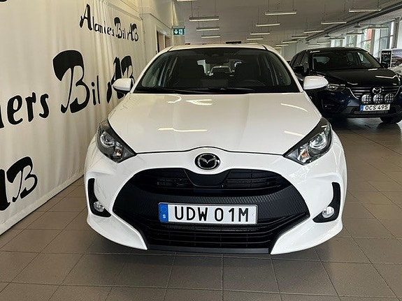 Mazda 2 2 of 11