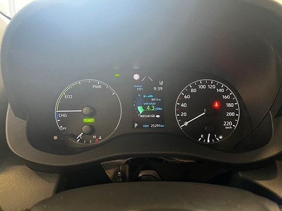 Mazda 2 5 of 11