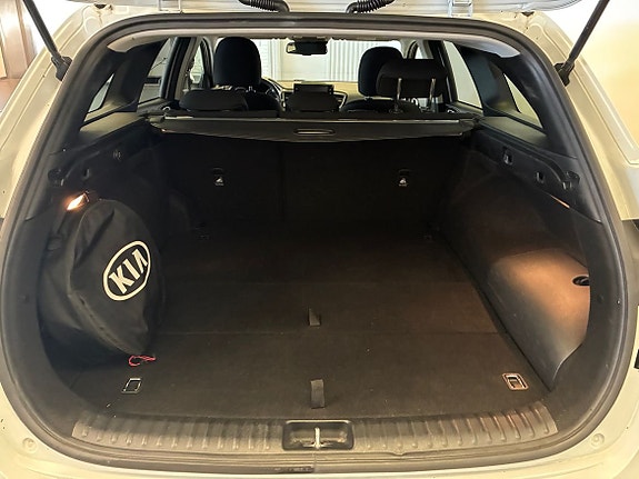 Kia Ceed 8 of 18