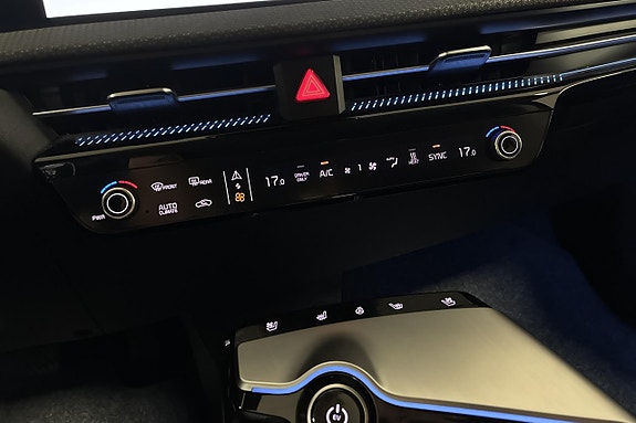 Kia EV6 15 of 27