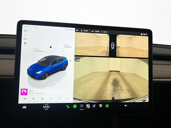 Tesla Model Y 18 of 30