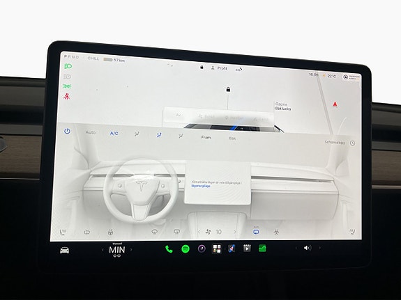 Tesla Model Y 19 of 30