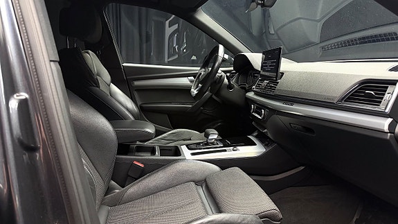 Audi Q5 15 of 30