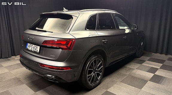 Audi Q5 4 of 30