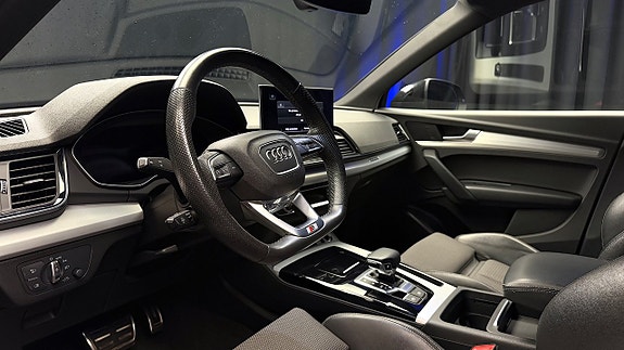 Audi Q5 12 of 30