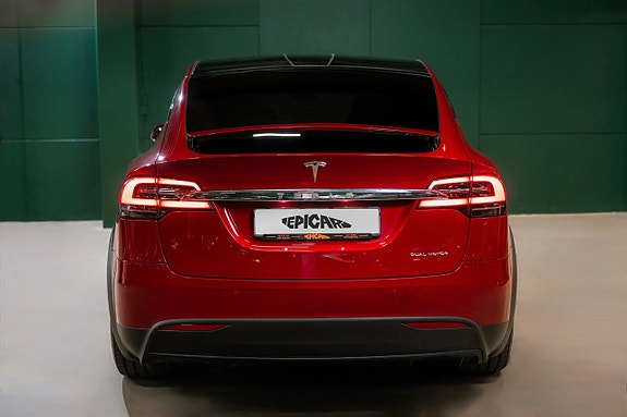 Tesla Model X 6 of 23
