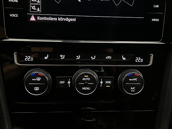 Volkswagen Golf I 21 of 24