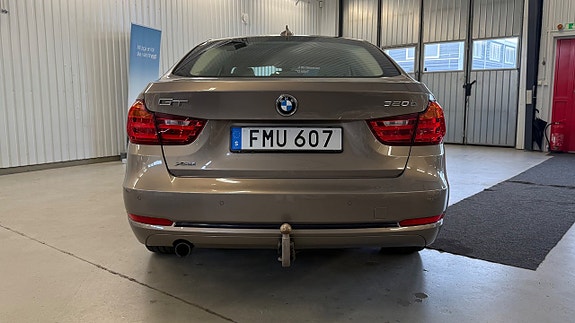 BMW 320 7 of 27