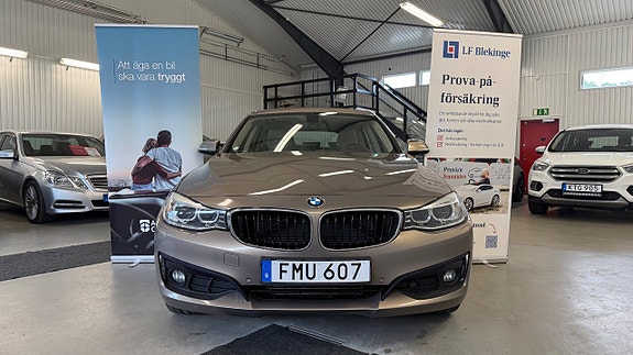 BMW 320 3 of 27