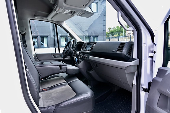 Volkswagen Crafter 35 14 of 23