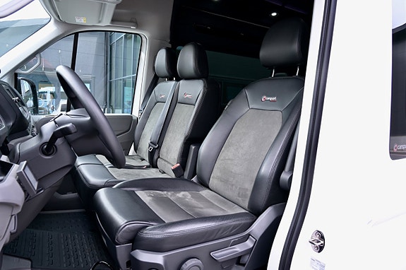 Volkswagen Crafter 35 18 of 23