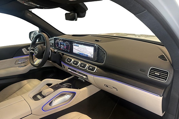 Mercedes-Benz GLS450 d 9 of 22