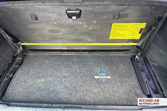 Volvo XC70 11 of 12