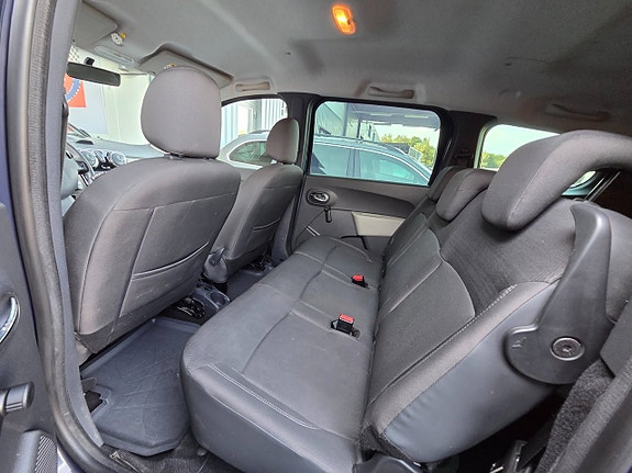 Dacia Lodgy 14 of 17