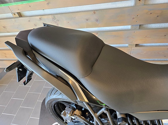 Kawasaki Versys 650 4 of 14