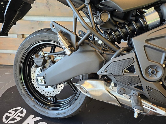 Kawasaki Versys 650 7 of 14