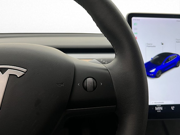 Tesla Model 3 20 of 30