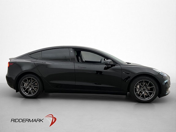 Tesla Model 3 10 of 30