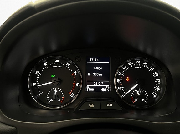 Skoda Fabia 14 of 28