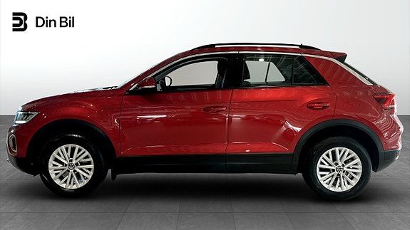 Volkswagen T-Roc 2 of 14