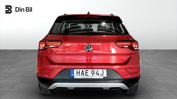 Volkswagen T-Roc 5 of 14
