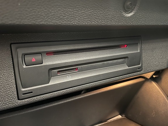 Volkswagen T-Roc 21 of 23