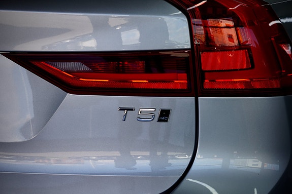 Volvo V90 Cross Country 7 of 22